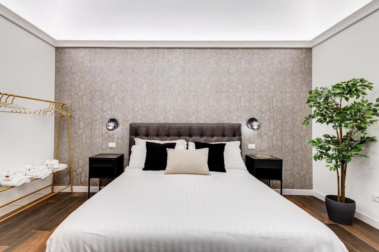 Bdc - The Boss: Stunning 2-Bdr Apartment @Termini Рим Экстерьер фото